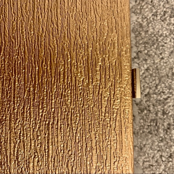 Rose gold box clutch with chain - NWT - Picture 4 of 5